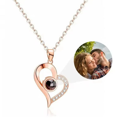 Personalized Heart Necklace with Photo – Romantic Projection Necklace for Valentine’s Day